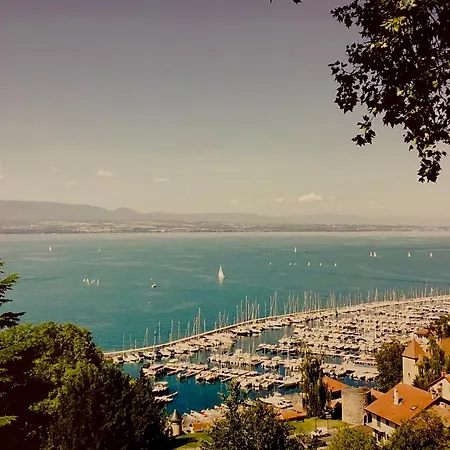 Escapade Urbaine A Thonon, Chic &